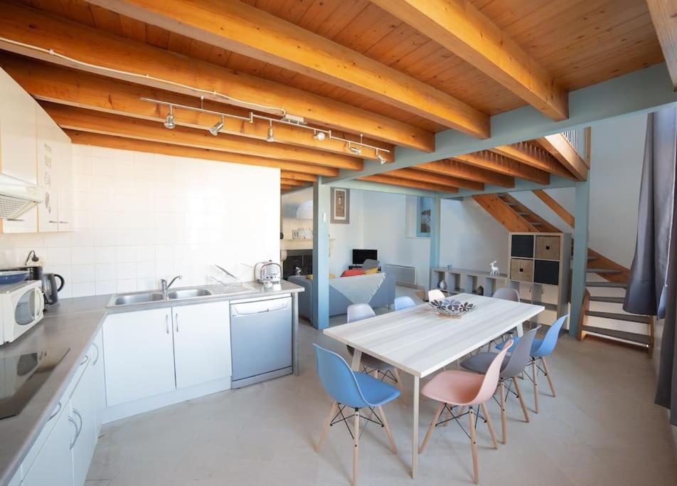 Maison Type Loft - Avec Parking En Plein Centre 拉罗歇尔 外观 照片
