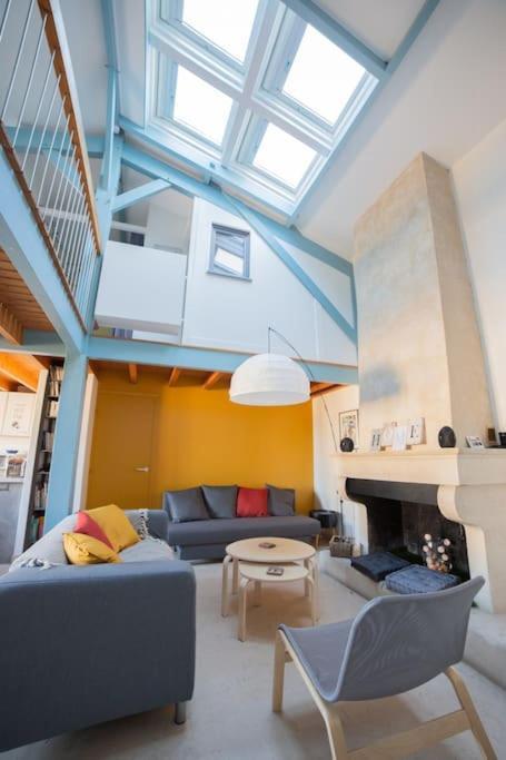 Maison Type Loft - Avec Parking En Plein Centre 拉罗歇尔 外观 照片